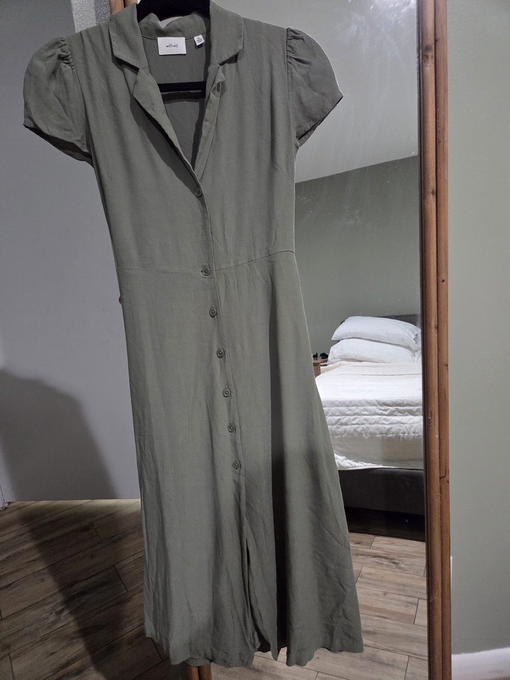 Aritzia Wilfred Olive Green Button-Front Midi Dress